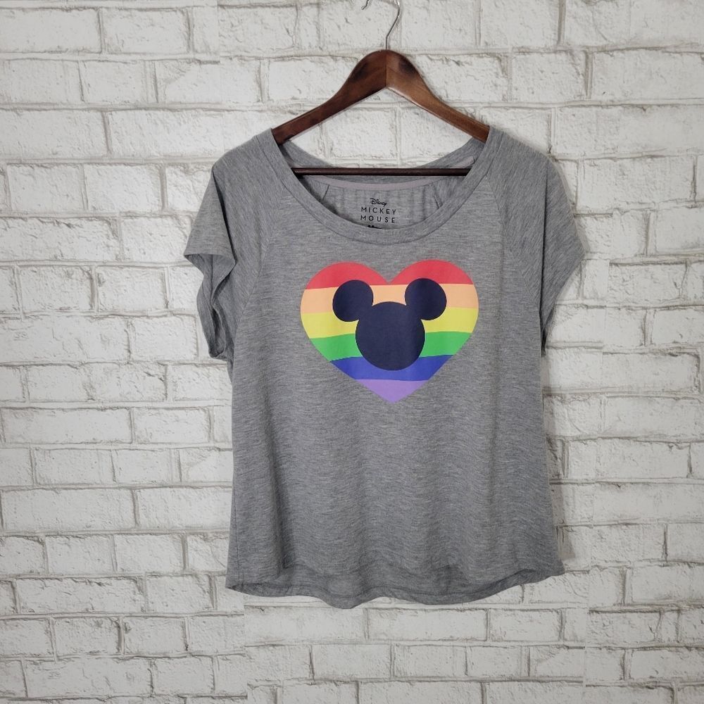 Disney‎ rainbow graphic tee